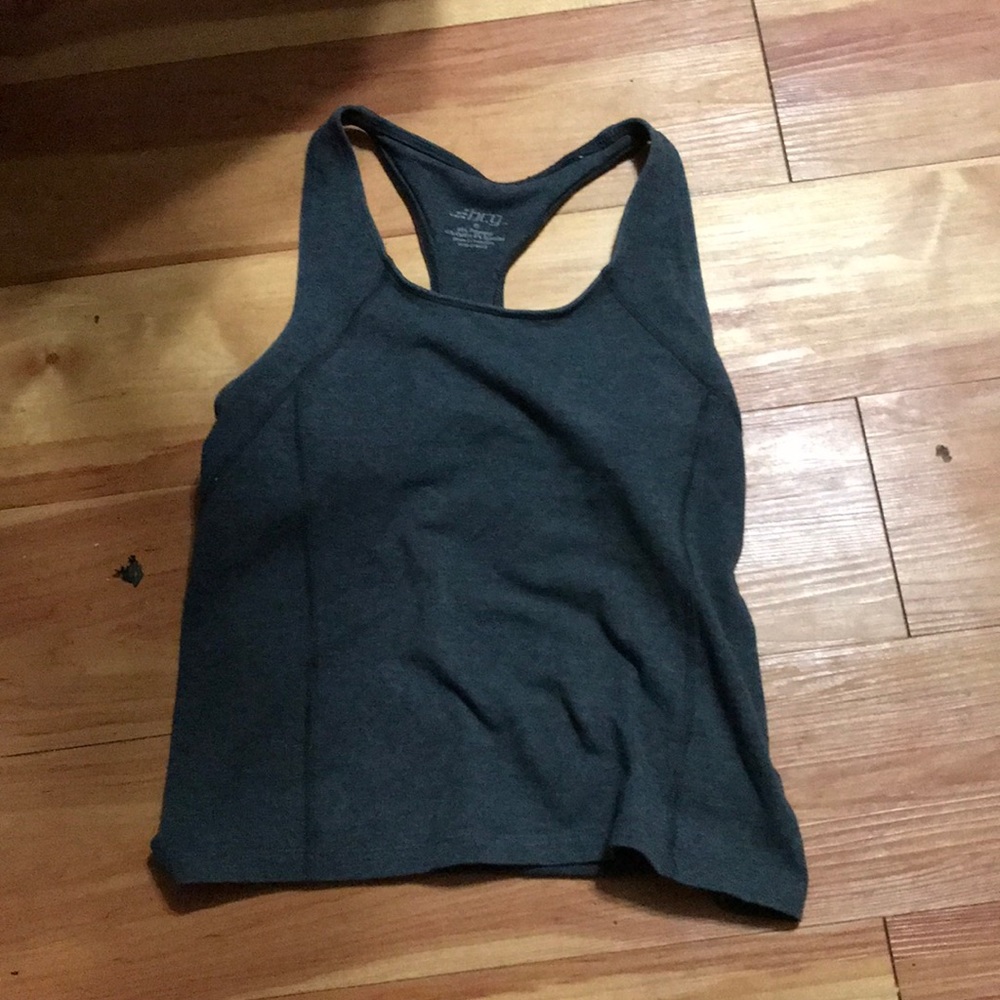 Workout tank top